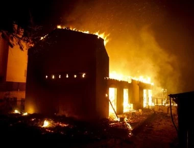 Έτσι γλίτωσε ο Κ.Καραμανλής και η οικογένειά του από την φωτιά στην Ραφήνα